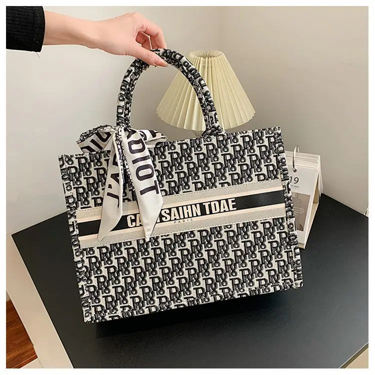 Hazel - Embroidery Luxury Canvas Tote Bag for Women