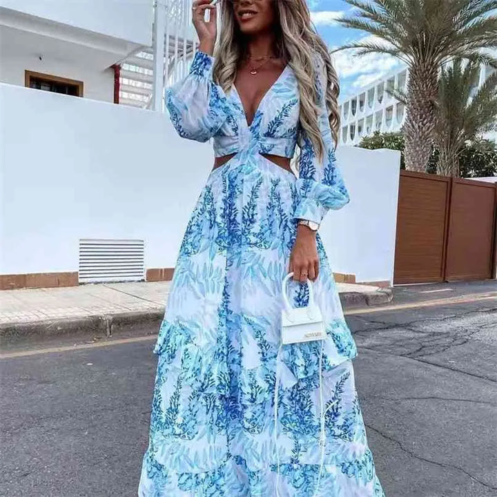 LuisaGlow | Elegant and flowy beach dress